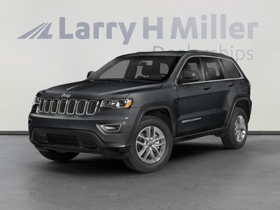 Used 2019 Jeep Grand Cherokee Laredo