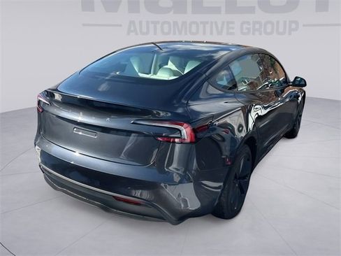 Used 2025 Tesla Model 3 Long Range image 5