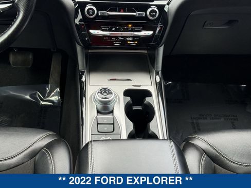 Used 2022 Ford Explorer ST w/ ST Street Pack image 17