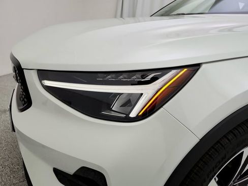 New 2026 Volvo XC40 B5 Plus w/ Climate Package AWD/4WD image 30