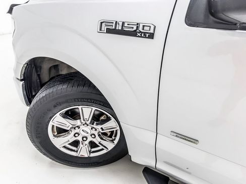 Used 2017 Ford F150 XLT w/ Equipment Group 301A Mid RWD image 12
