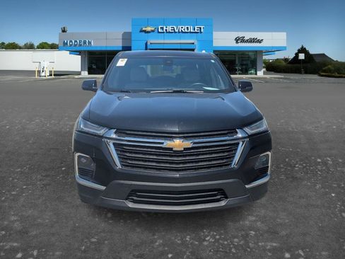 Used 2023 Chevrolet Traverse LS FWD image 8