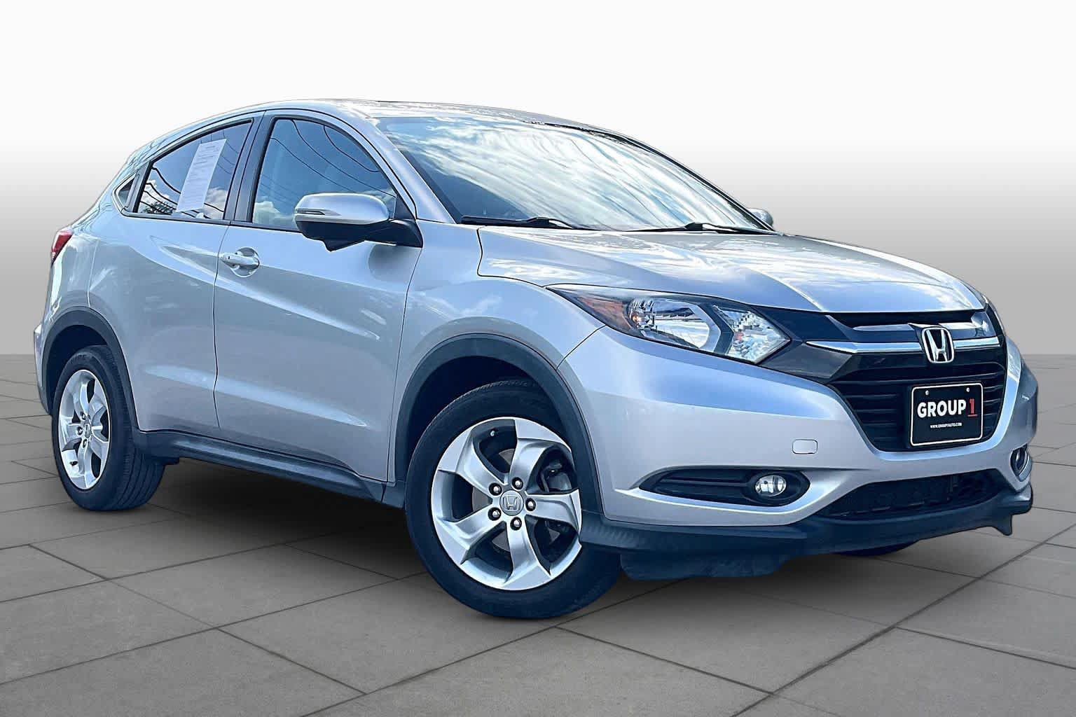 Used 2016 Honda HR-V EX image 3