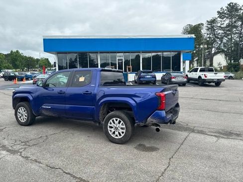 Used 2025 Toyota Tacoma SR5 RWD image 57