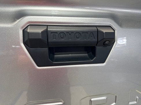 Used 2025 Toyota Tacoma SR AWD/4WD image 24