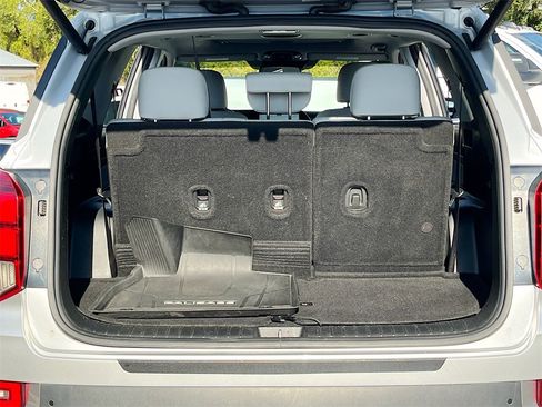 Used 2022 Hyundai Palisade SEL w/ Premium Package image 27