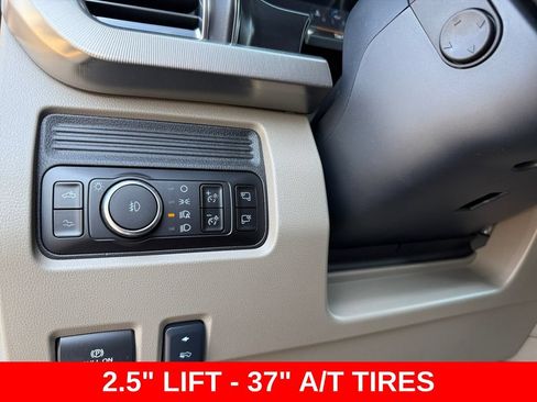 New 2026 Ford F350 Platinum w/ Platinum Plus Package AWD/4WD image 16