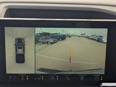 Used 2023 Chevrolet Silverado 1500 ZR2 w/ Technology Package image 12