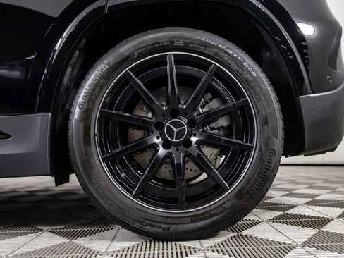 Used 2025 Mercedes-Benz GLA 35 AMG 4MATIC image 42