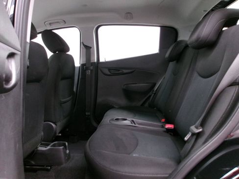 Used 2022 Chevrolet Spark LT FWD image 9