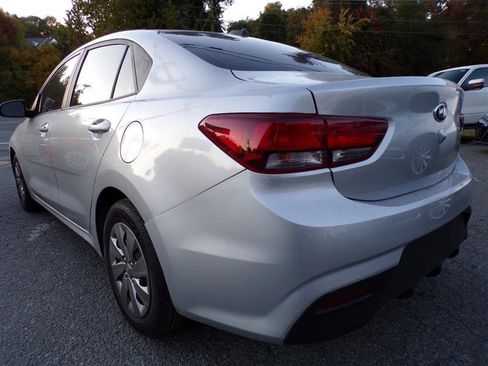 Used 2018 Kia Rio S image 6