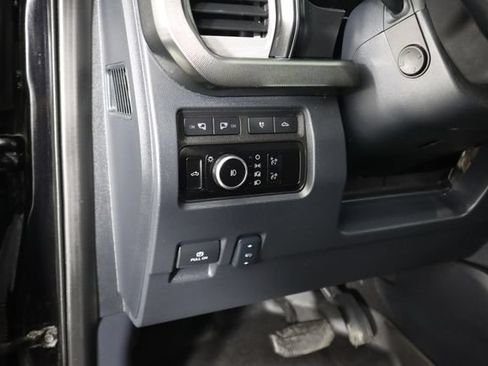 Used 2024 Ford F250 Platinum w/ FX4 Off-Road Package AWD/4WD image 46