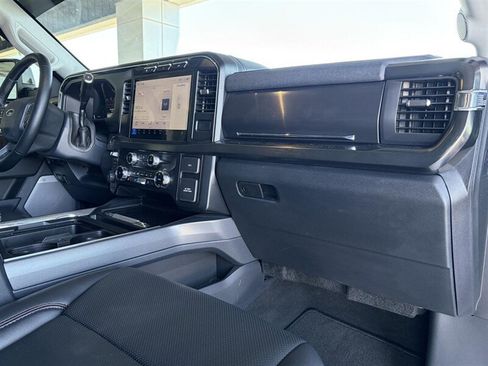 Used 2024 Ford F250 Lariat AWD/4WD image 30