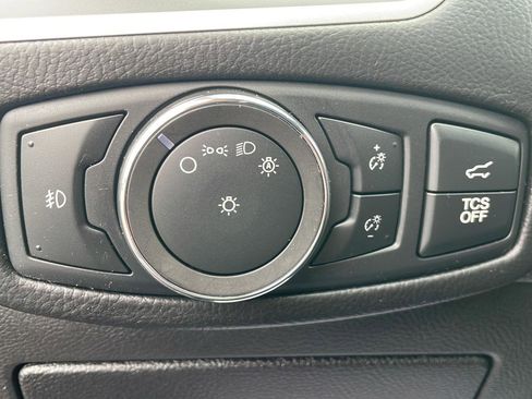 Used 2023 Ford Edge SEL w/ Convenience Package AWD/4WD image 12