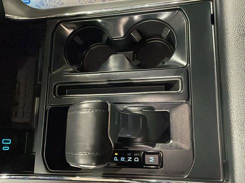 Certified 2024 Ford F150 Lariat w/ Equipment Group 502A High image 19