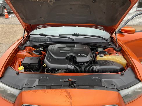 Used 2011 Dodge Charger SE image 38