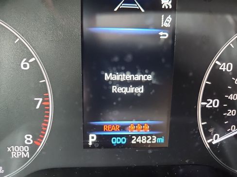 Used 2023 Toyota Corolla Cross LE image 20