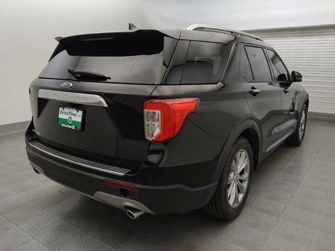 Used 2021 Ford Explorer Limited w/ Equipment Group 301A RWD image 9