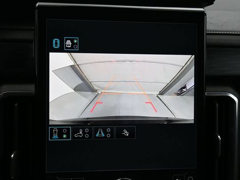 Used 2025 GMC Acadia Elevation FWD image 26