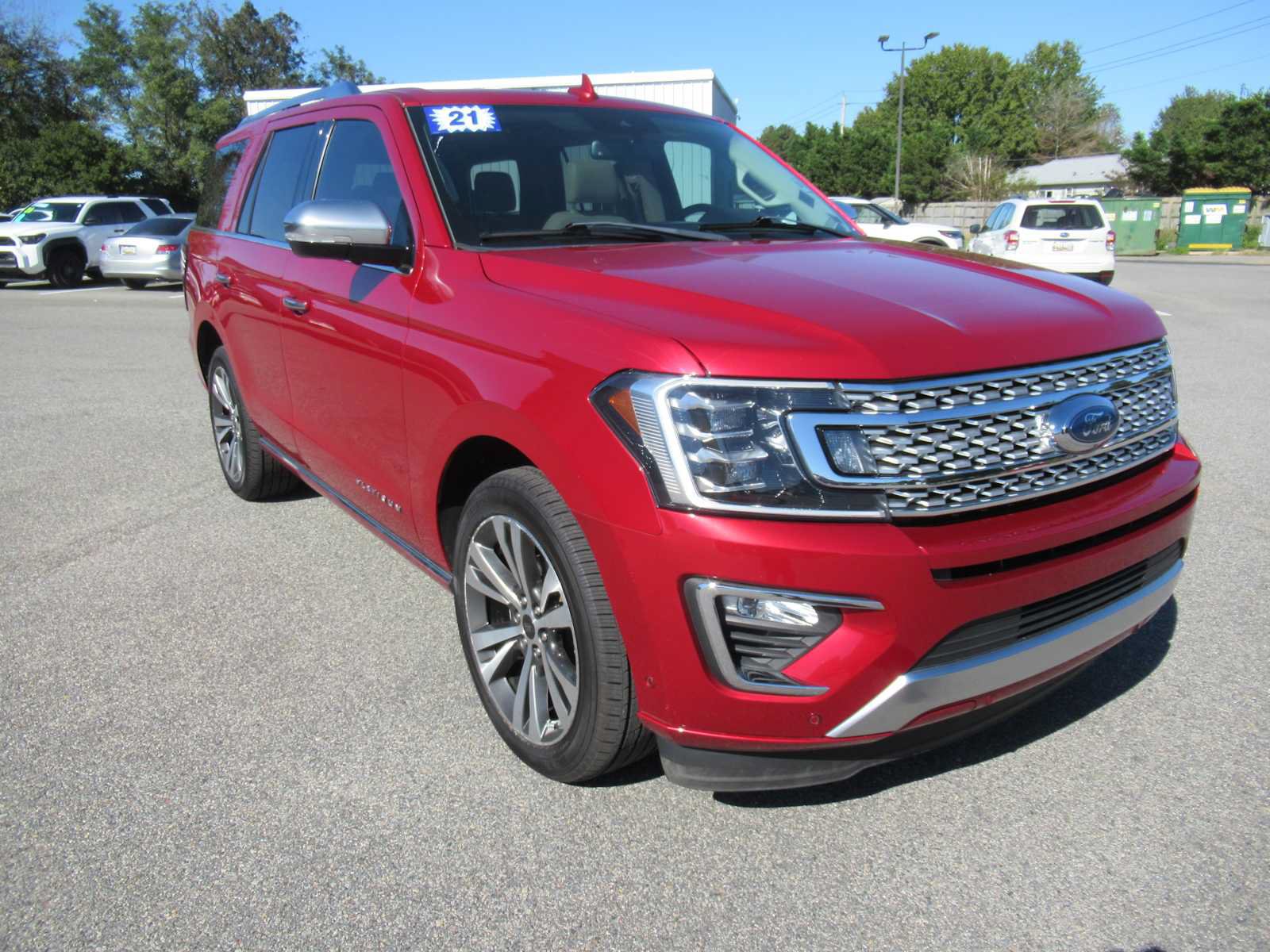 Used 2021 Ford Expedition Platinum RWD image 3