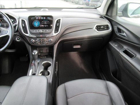 Used 2018 Chevrolet Equinox Premier image 13