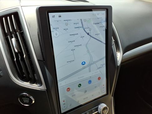 Used 2024 Ford Edge SEL w/ Convenience Package image 14