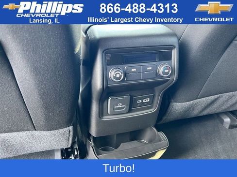 Certified 2023 GMC Acadia SLE w/ Driver Convenience Package image 24