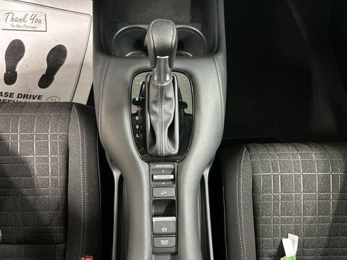 Used 2023 Honda HR-V LX image 20