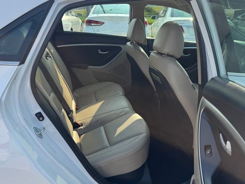 Used 2013 Hyundai Elantra GT w/ Tech Pkg FWD image 26