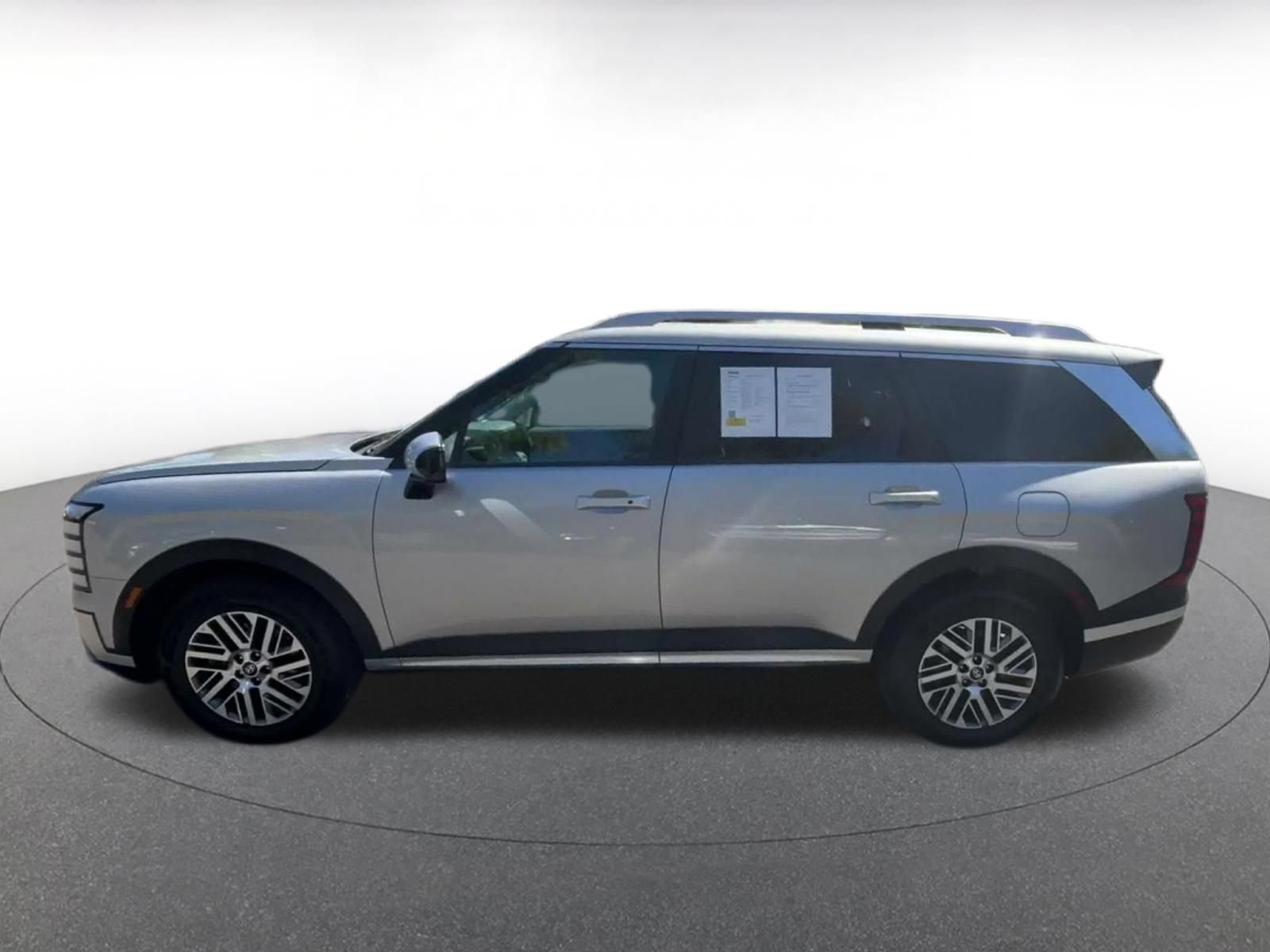 Used 2026 Hyundai Palisade SEL FWD image 8