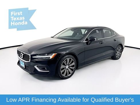 Used 2019 Volvo S60 T5 Inscription image 3