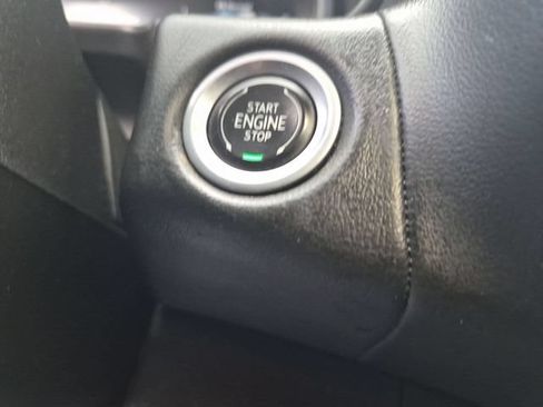 Used 2022 GMC Yukon SLT w/ SLT Premium Package AWD/4WD image 22