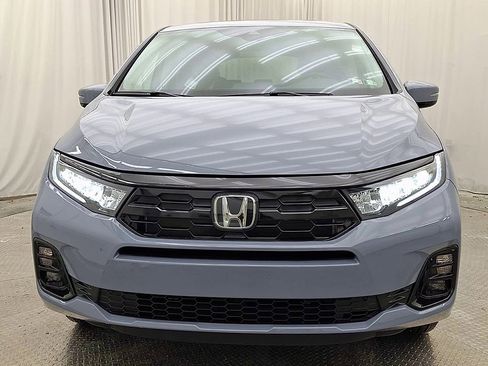 Used 2026 Honda Odyssey Elite image 6