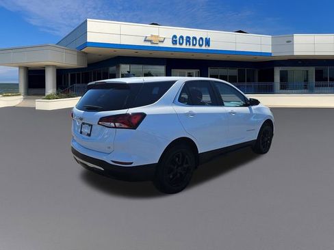 Used 2024 Chevrolet Equinox LT w/ LPO, Floor Liner Package FWD image 5