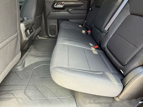 Used 2025 Chevrolet Silverado 2500 LT w/ Trail Boss Package AWD/4WD image 11