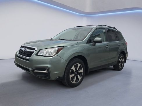 Used 2018 Subaru Forester 2.5i Premium w/ Protection Package #3A AWD/4WD image 1