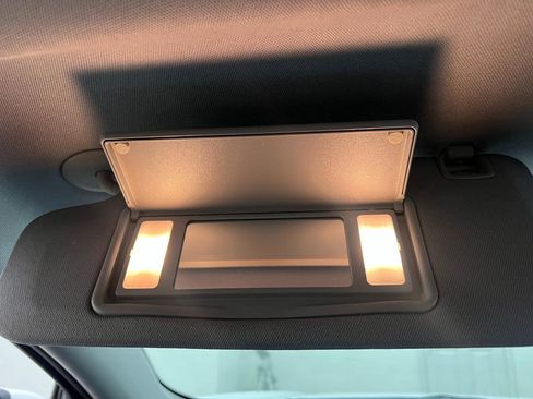 Used 2023 Chevrolet Malibu LT image 40