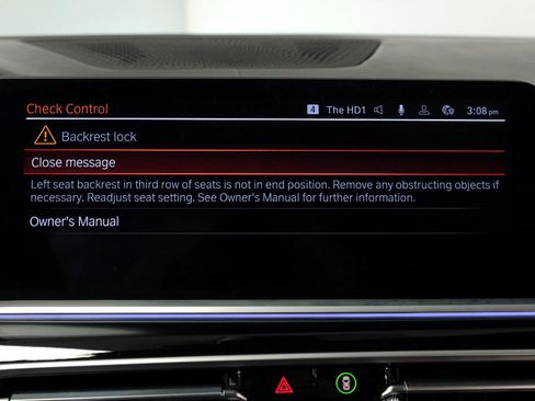 Used 2021 BMW X7 xDrive40i w/ M Sport Package image 26
