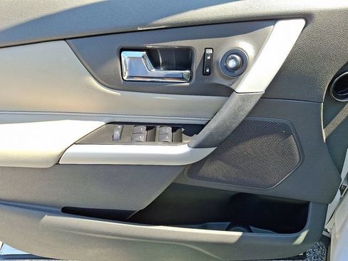 Used 2013 Ford Edge SEL AWD/4WD image 12