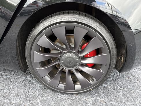 Used 2021 Tesla Model 3 Performance AWD/4WD image 18