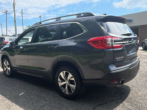 Used 2023 Subaru Ascent Premium AWD/4WD image 4