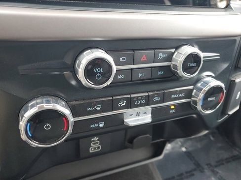 Used 2022 Dodge Durango SXT image 23