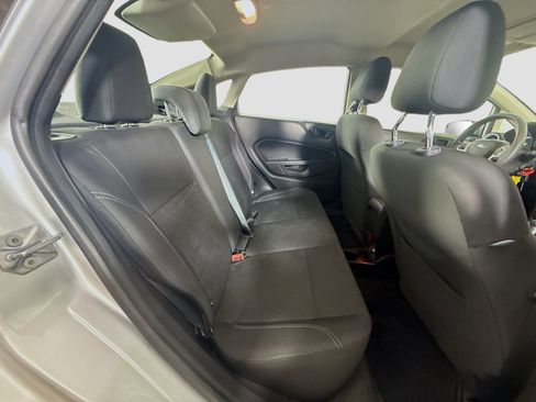 Used 2017 Ford Fiesta SE image 25