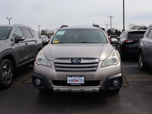 Used 2014 Subaru Outback 2.5i Limited w/ Moonroof Package image 6