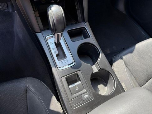 Used 2016 Subaru Legacy 2.5i Premium image 27