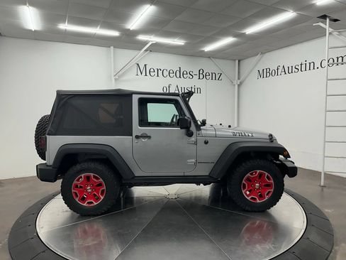 Used 2015 Jeep Wrangler Sport AWD/4WD image 5