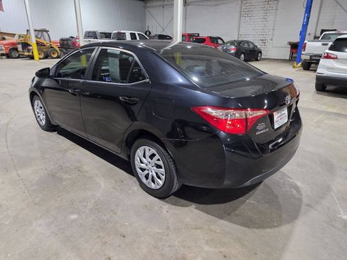 Used 2019 Toyota Corolla LE FWD image 7
