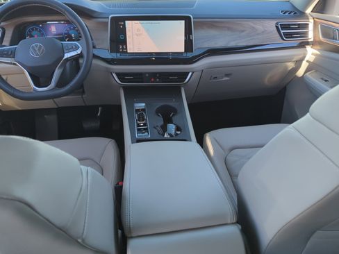 New 2026 Volkswagen Atlas SE image 20