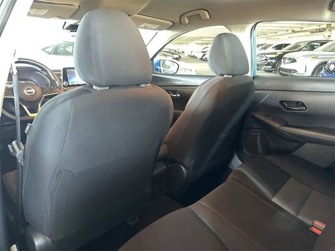 Used 2025 Nissan Sentra SV image 23