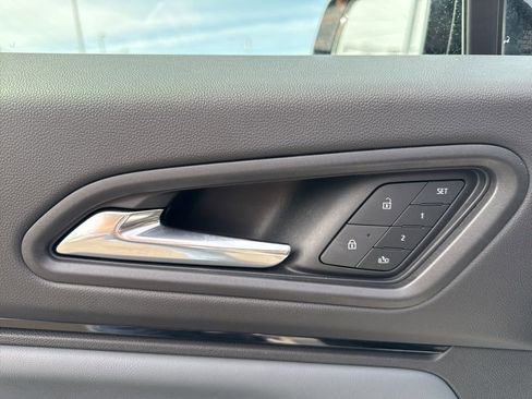 Used 2024 Honda Prologue Touring image 12